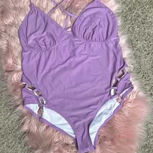 Fashion Nova Eyes on the thighs Swimsuit